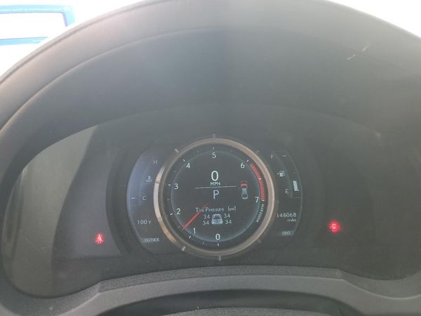 2016 LEXUS IS