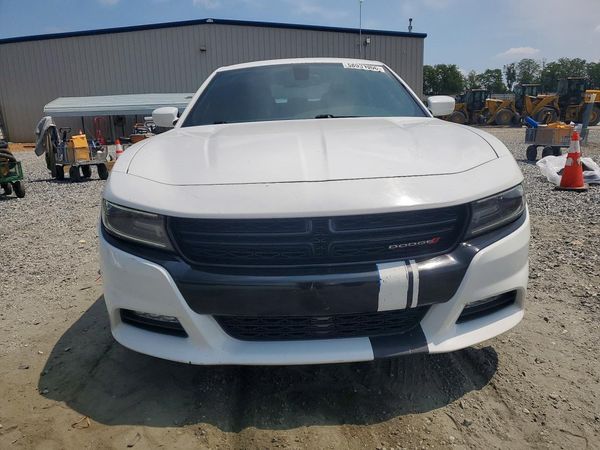 2015 DODGE CHARGER SXT