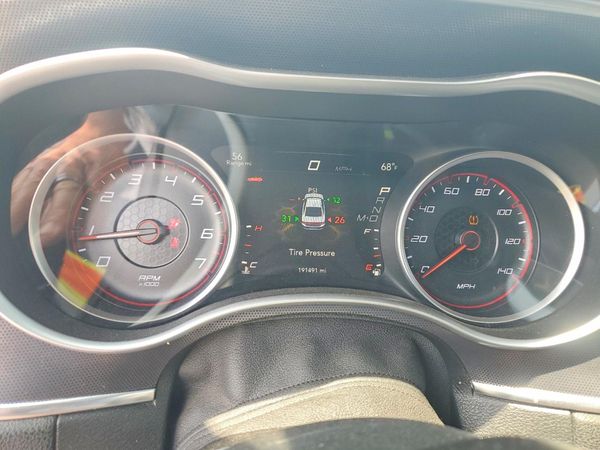 2015 DODGE CHARGER SXT