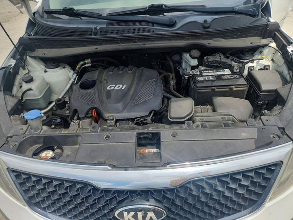 2015 KIA SPORTAGE GLS - Middle level