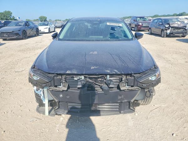 2024 MAZDA 3 Select Sport Package