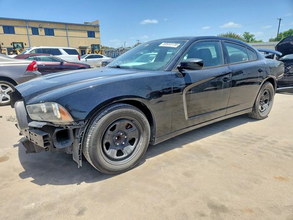 2013 DODGE CHARGER SE