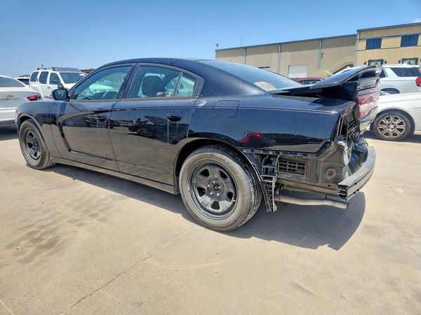 2013 DODGE CHARGER SE