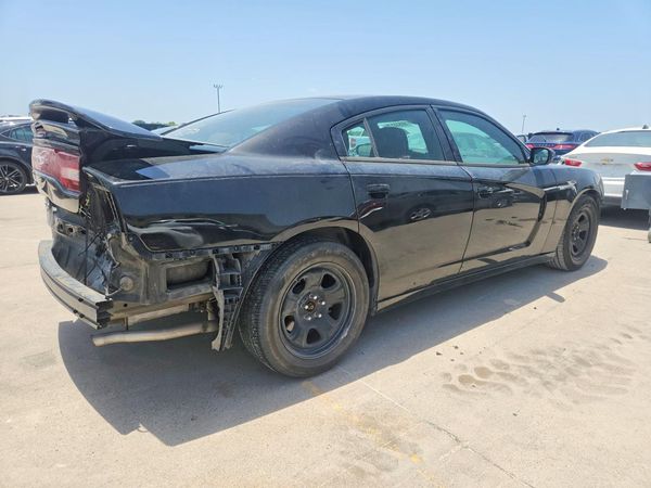 2013 DODGE CHARGER SE