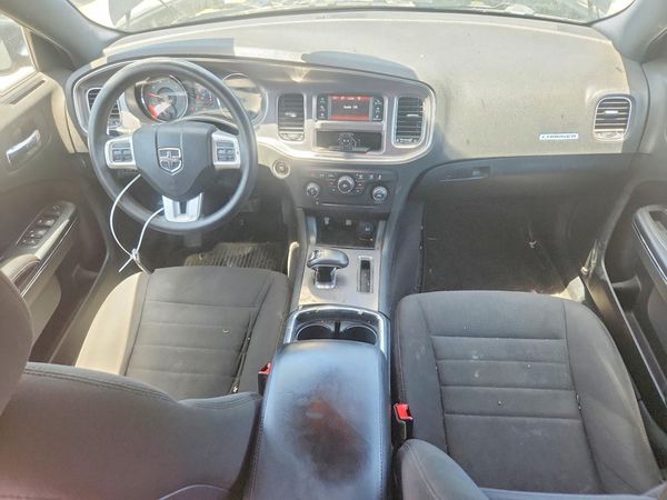 2013 DODGE CHARGER SE