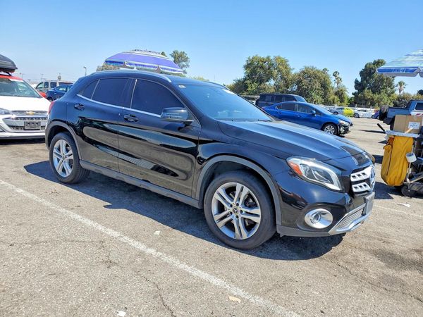 2018 MERCEDES-BENZ GLA GLA250