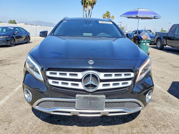 2018 MERCEDES-BENZ GLA GLA250