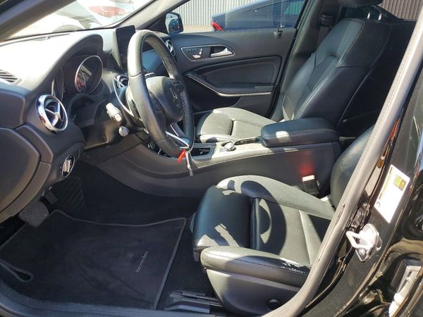 2018 MERCEDES-BENZ GLA GLA250