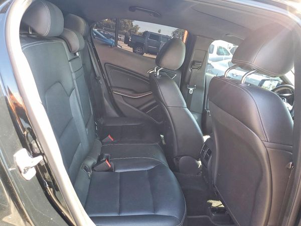 2018 MERCEDES-BENZ GLA GLA250