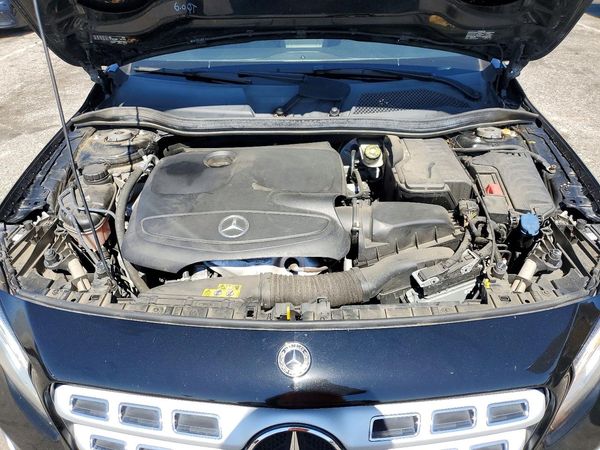 2018 MERCEDES-BENZ GLA GLA250