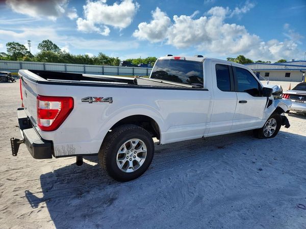 2022 FORD F150