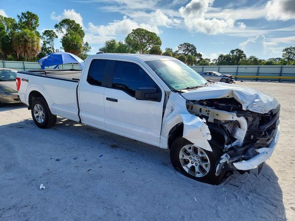 2022 FORD F150