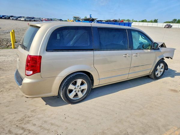2013 DODGE GRAND CARAVAN SE