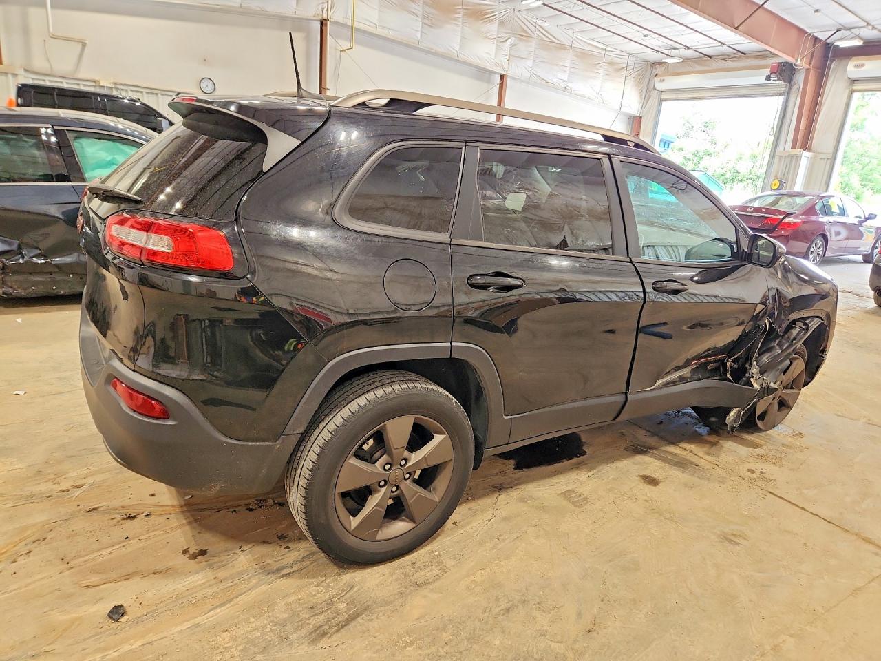 2017 JEEP CHEROKEE LATITUDE 4X4