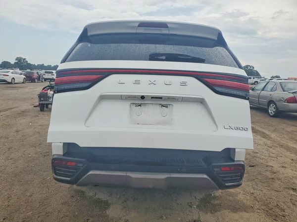 2023 LEXUS LX 600 600 Premium