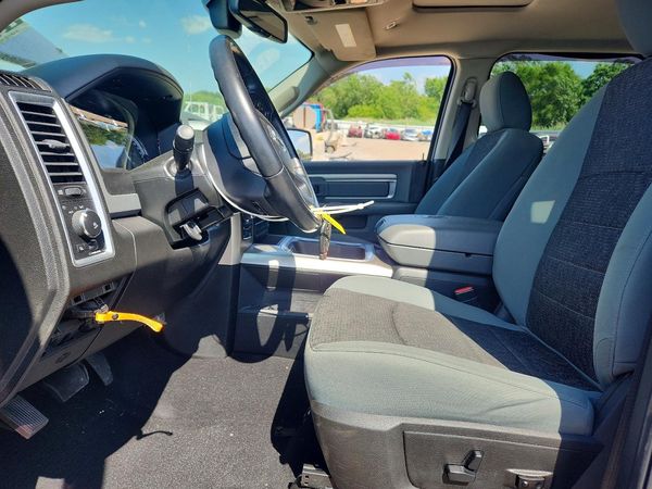 2019 RAM 1500 CLASSIC SLT