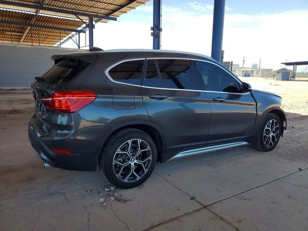 2022 BMW X1 sDrive28i
