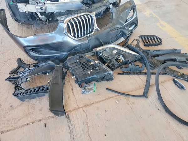 2022 BMW X1 sDrive28i