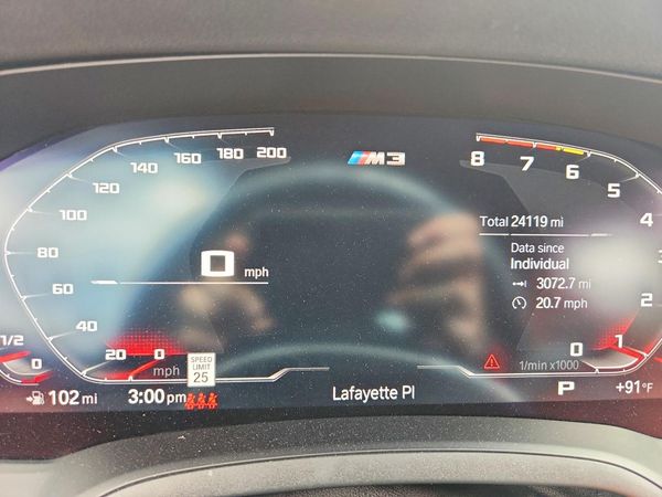 2022 BMW M3