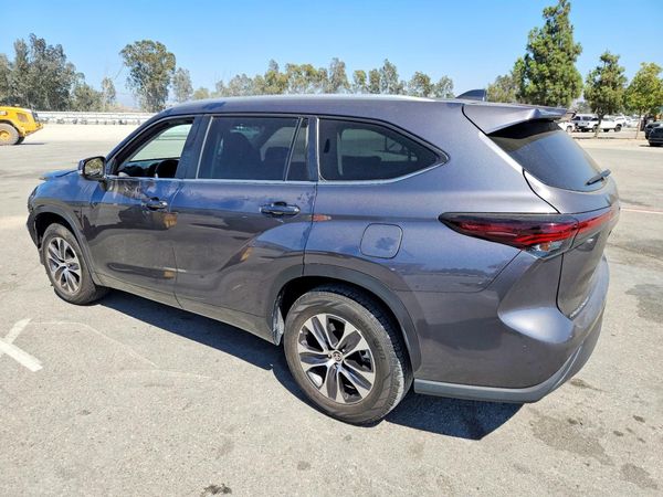 2024 TOYOTA HIGHLANDER