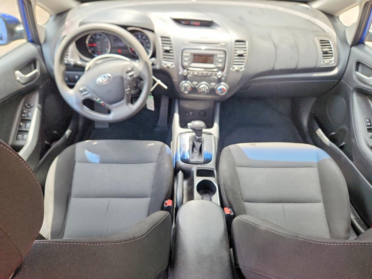 2017 KIA FORTE LX Base
