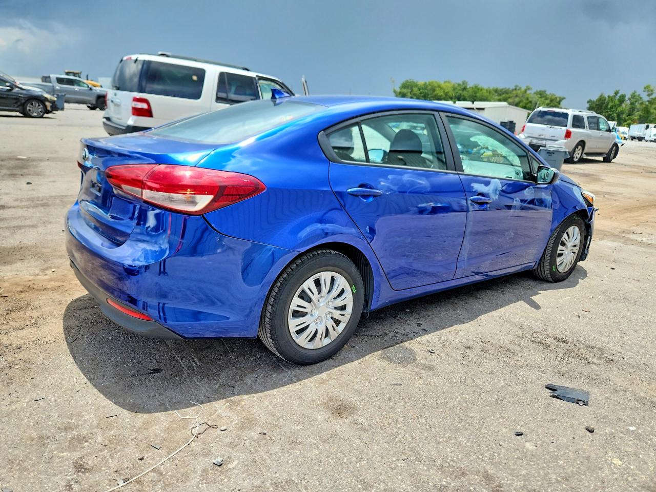 2017 KIA FORTE LX Base
