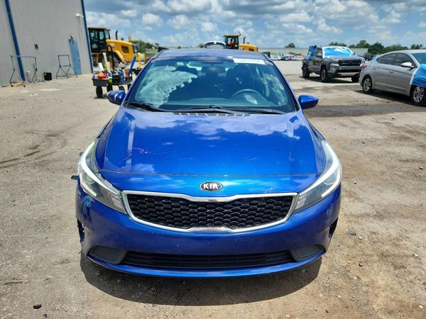 2017 KIA FORTE LX Base