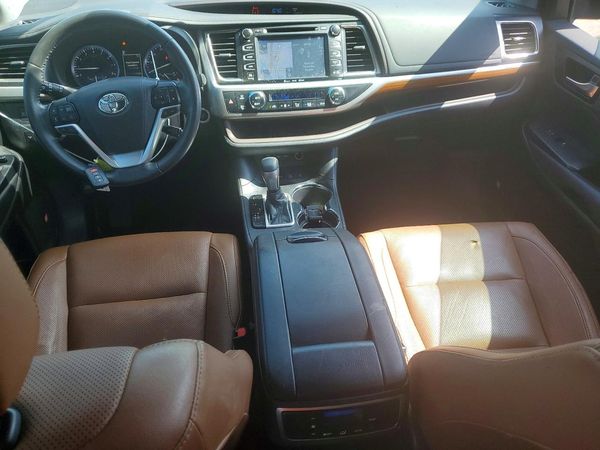 2019 TOYOTA HIGHLANDER Ltd/Ltd Platinum