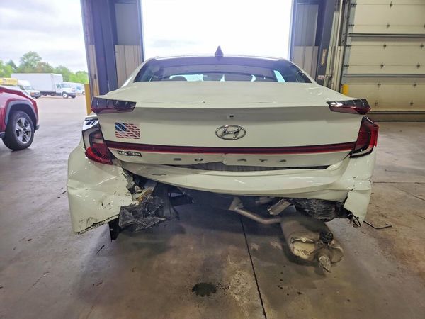 2020 HYUNDAI SONATA SE