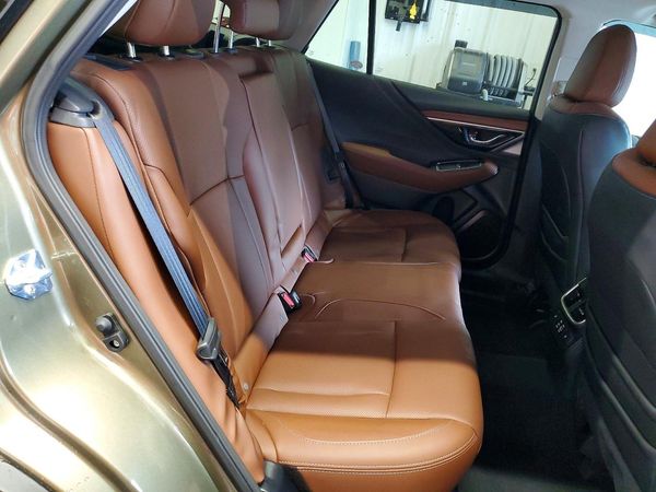 2025 SUBARU OUTBACK