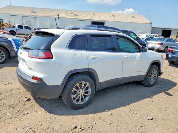 2021 JEEP CHEROKEE LATITUDE PLUS 4X4
