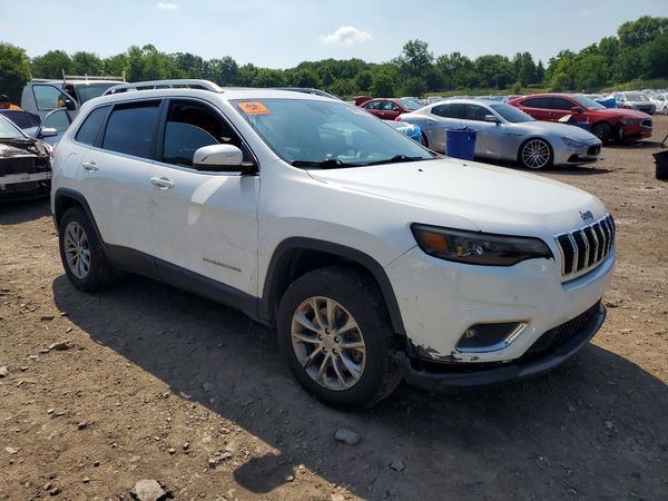 2021 JEEP CHEROKEE LATITUDE PLUS 4X4