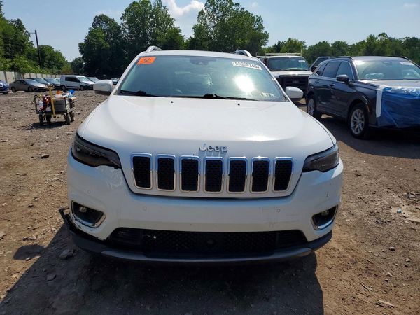 2021 JEEP CHEROKEE LATITUDE PLUS 4X4