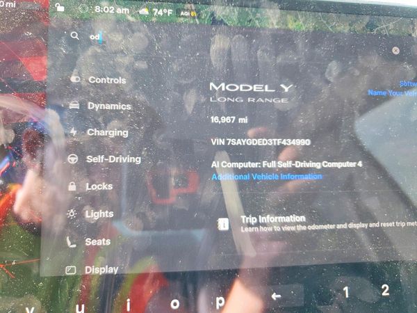2026 TESLA MODEL Y
