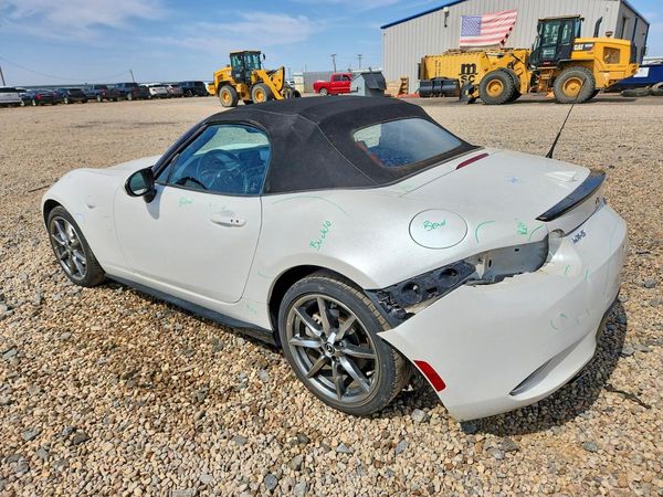 2022 MAZDA MX-5 MIATA Grand Touring