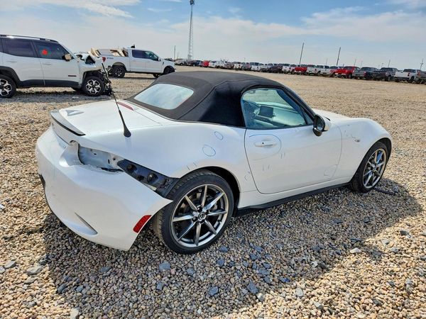 2022 MAZDA MX-5 MIATA Grand Touring