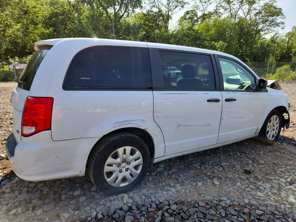 2019 DODGE GRAND CARAVAN SE