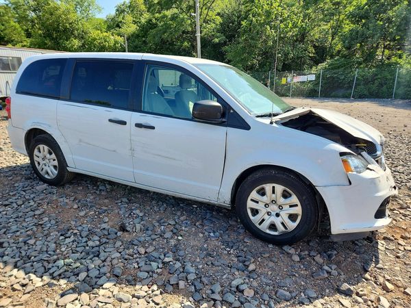 2019 DODGE GRAND CARAVAN SE