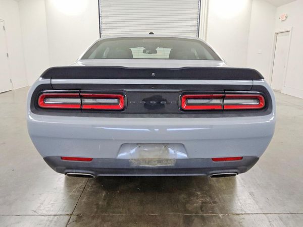 2021 DODGE CHALLENGER SXT