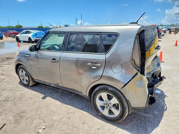 2019 KIA SOUL Base