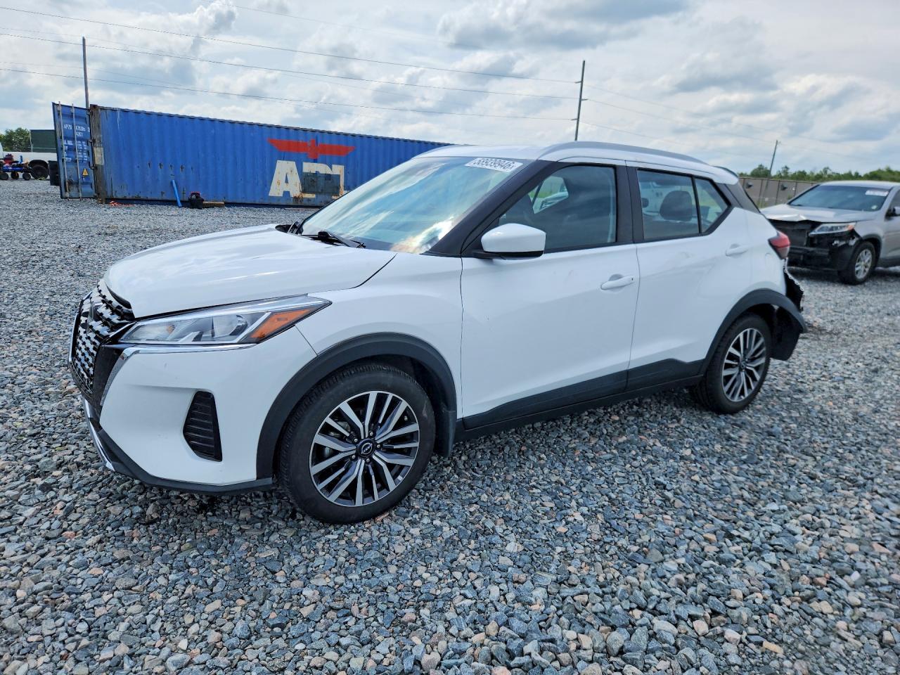 2022 NISSAN KICKS SV
