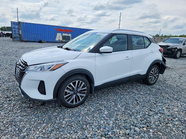 2022 NISSAN KICKS