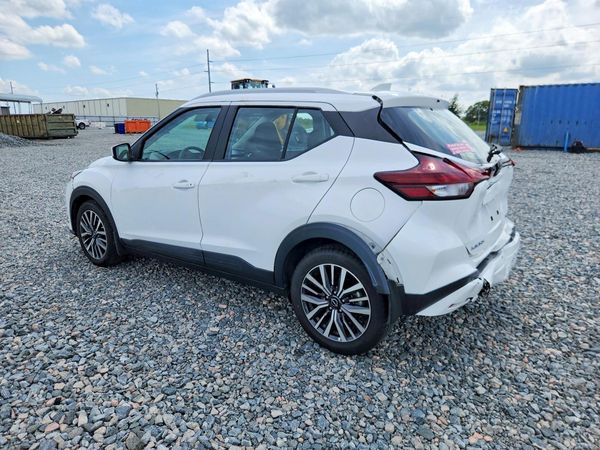 2022 NISSAN KICKS SV