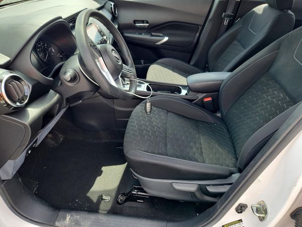 2022 NISSAN KICKS SV