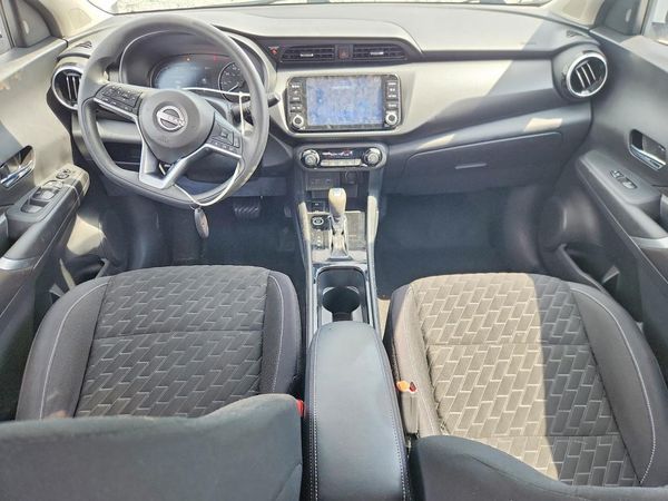 2022 NISSAN KICKS SV