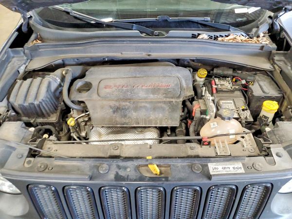 2016 JEEP RENEGADE LATITUDE 4X4
