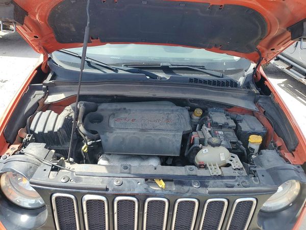 2016 JEEP RENEGADE LATITUDE 4X2