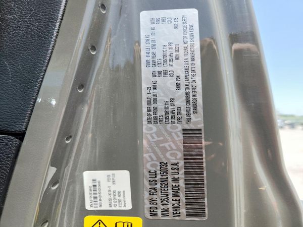 2022 JEEP GLADIATOR MOJAVE 4X4