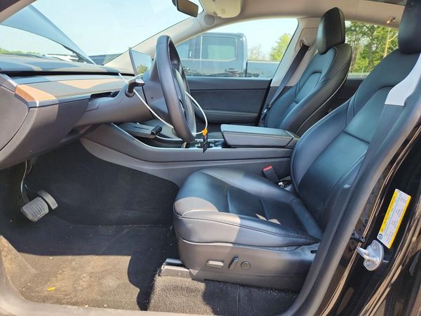 2020 TESLA MODEL Y