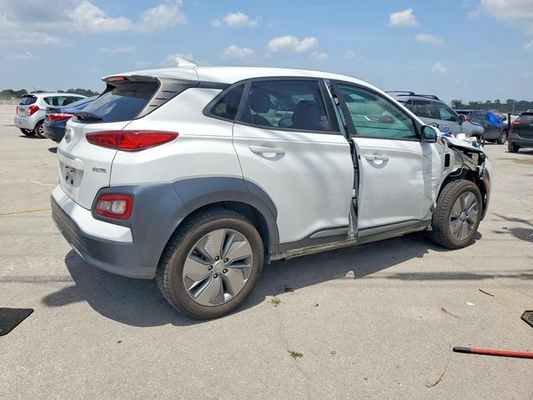 2021 HYUNDAI KONA Limited
